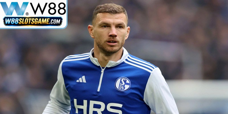 Arsenal Gửi Đề Nghị Chiêu Mộ Tài Năng Trẻ Jeremy Monga 18 Cuộc sống Edin Dzeko là chuỗi ngày vật lộn với nhiều khó khăn